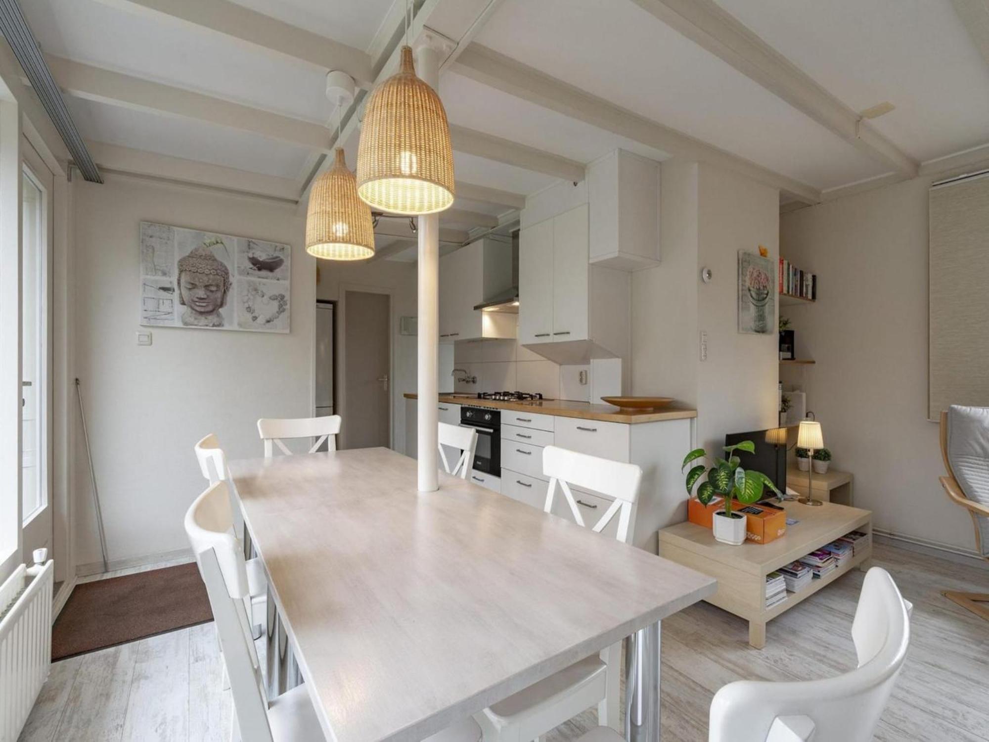 Stylish Bungalow With A Large Garden Sint Maartensvlotbrug Exteriör bild